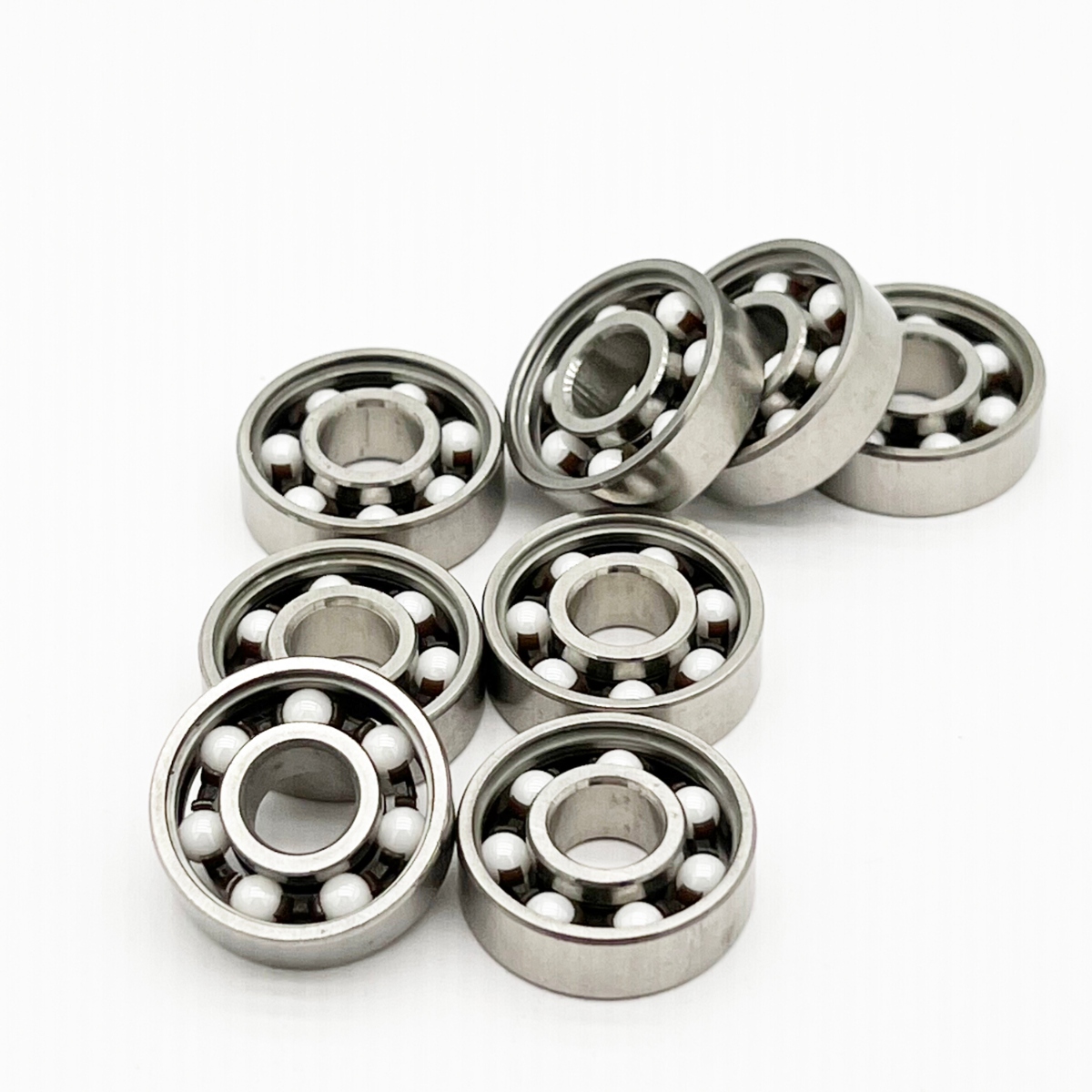 High Quality Deep Groove P6 Ceramic Ball Bearing for Skateboard - Image 3
