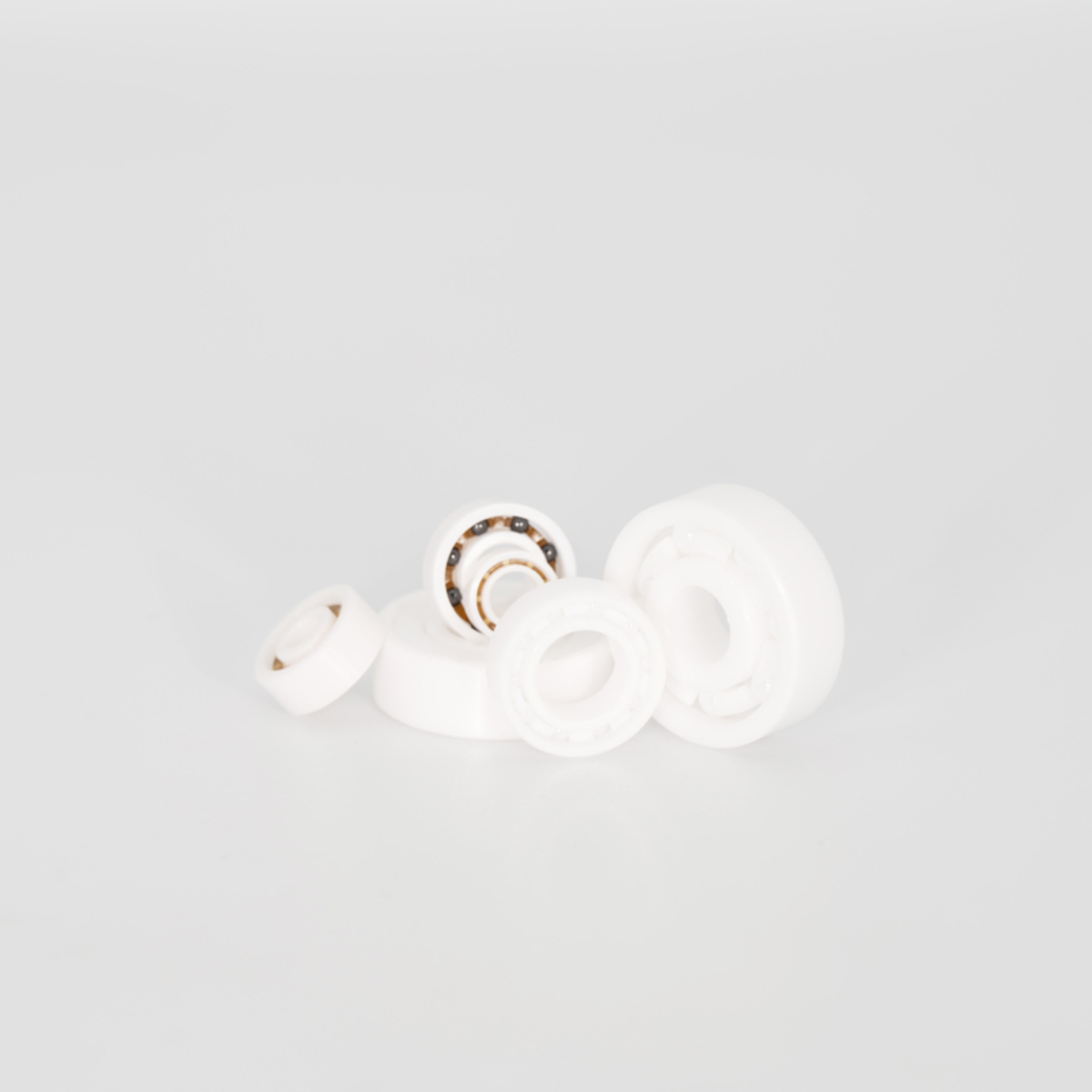 High Quality P0 Deep Groove Zirconia Ball Wheel Bearings - Image 2